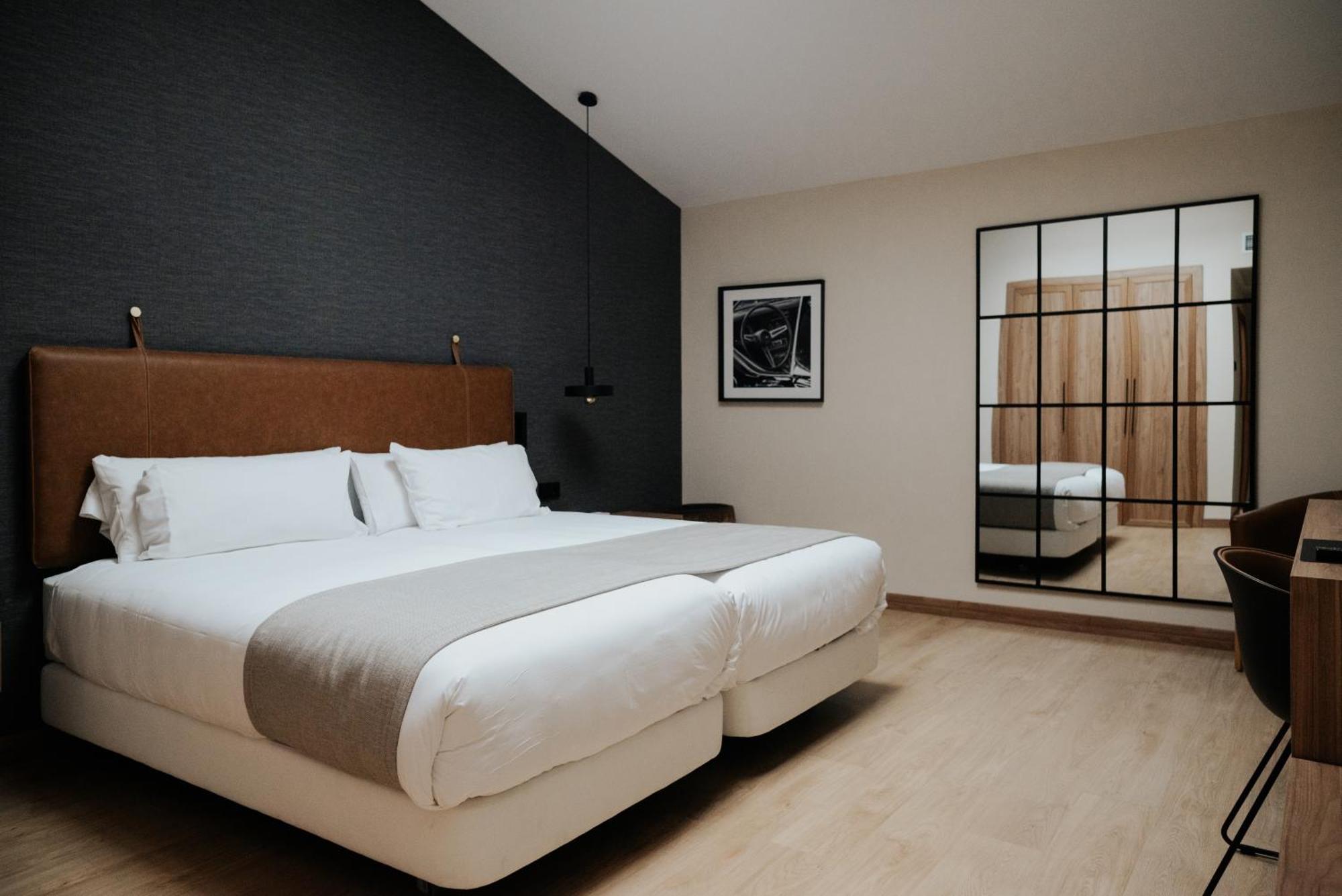 Hotel & Spa Convento San Francisco Soria Bagian luar foto
